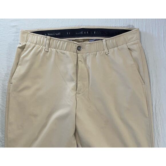 Under Armour Flex Waist Super Lightweight Golf 'The Showdown Pants'. Men's 38X32 - Picture 6 of 9